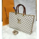 HANDLE L.V BAG BOX PATTERN