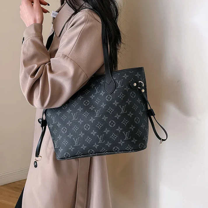 CLASSIC TOTE BAG - Image 6